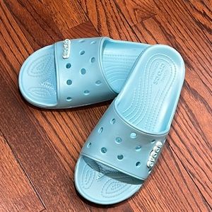 NWOB Crocs Iconic Comfort Size Women 10/ Men 8